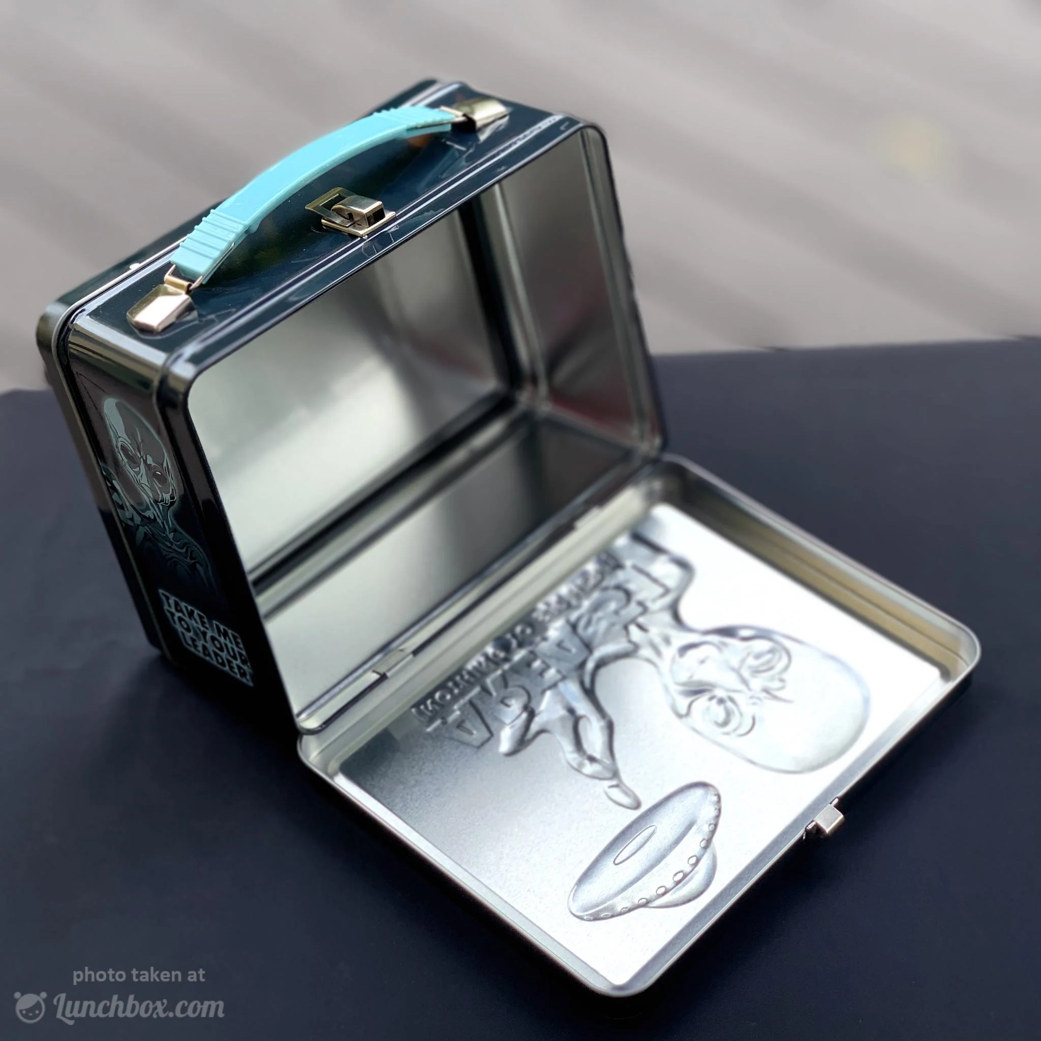 Aliens - Area 51 - Lunch Box - Image 4
