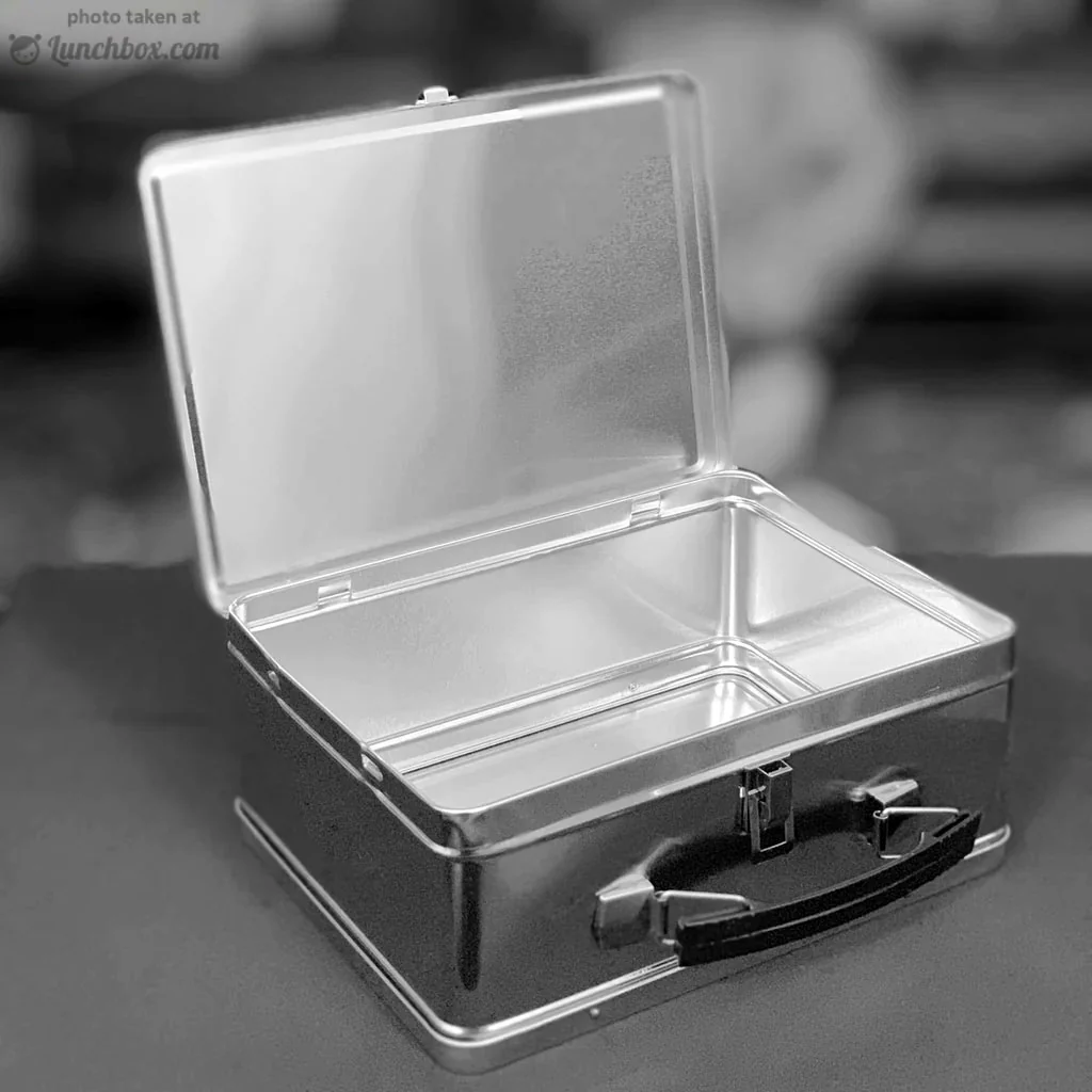 XL Plain Metal Lunch Box - Case of 16 - Image 3