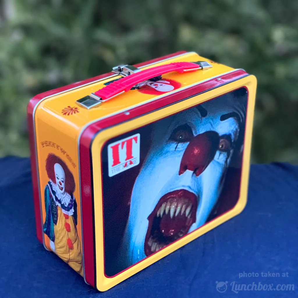 Stephen King - It - Lunch Box - Image 10