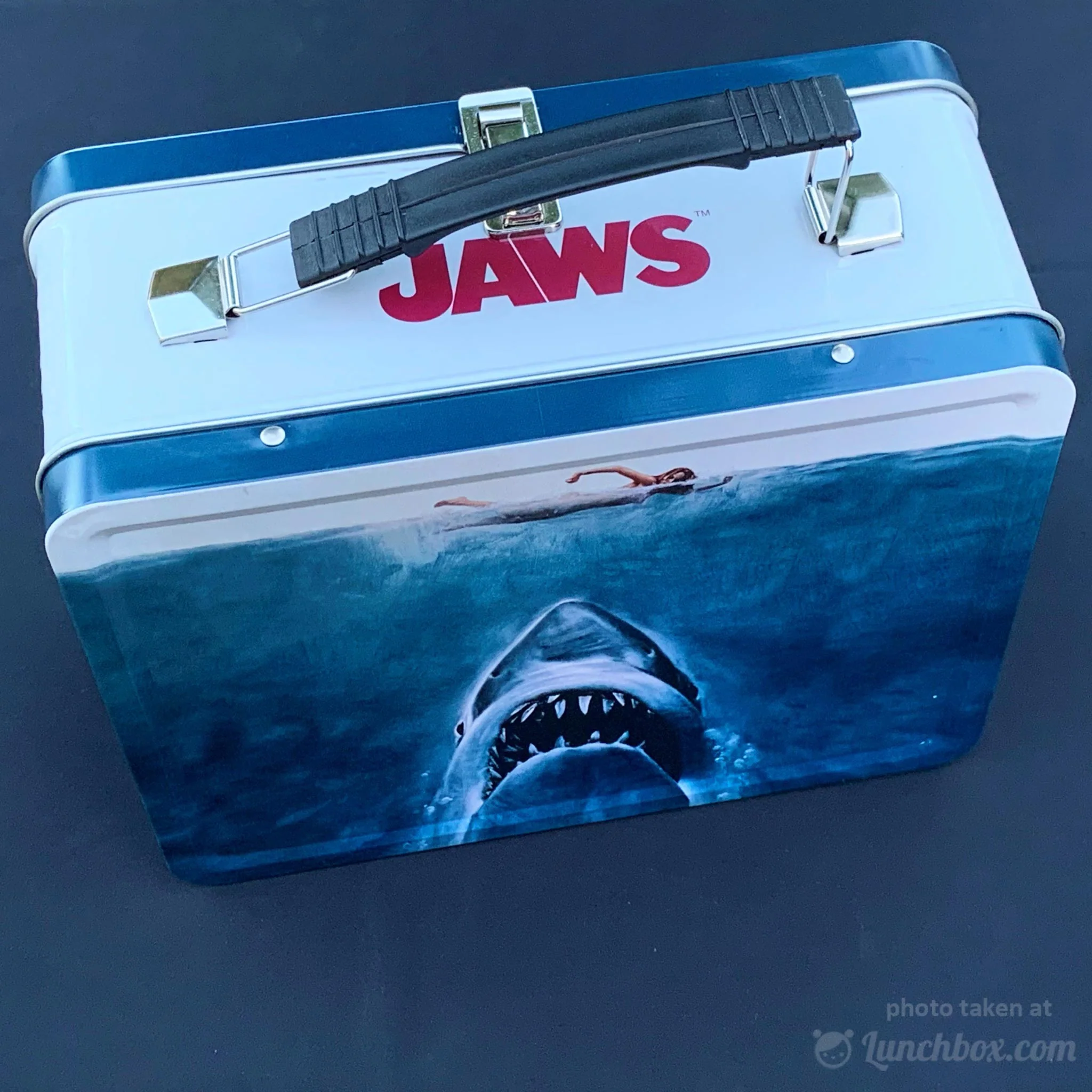 Jaws Lunch Box - Image 6
