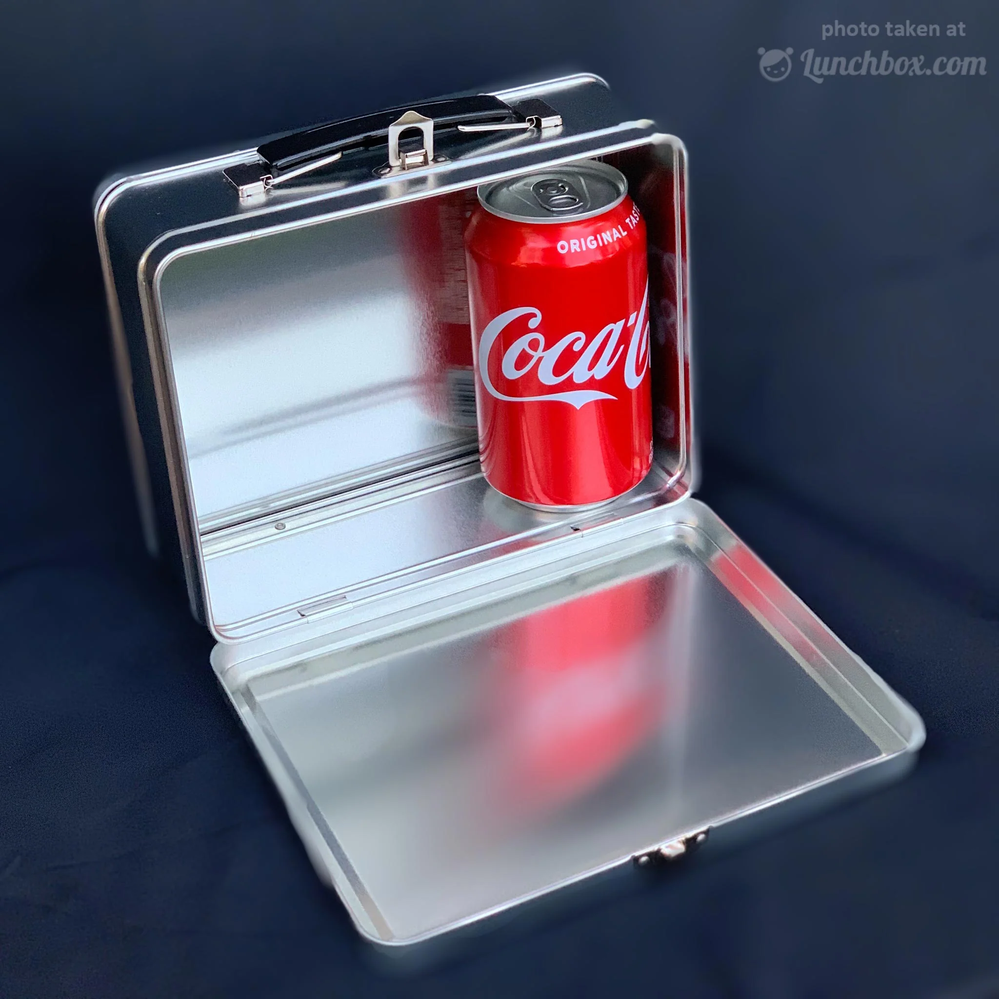 Medium Plain Metal Lunch Box - Image 10
