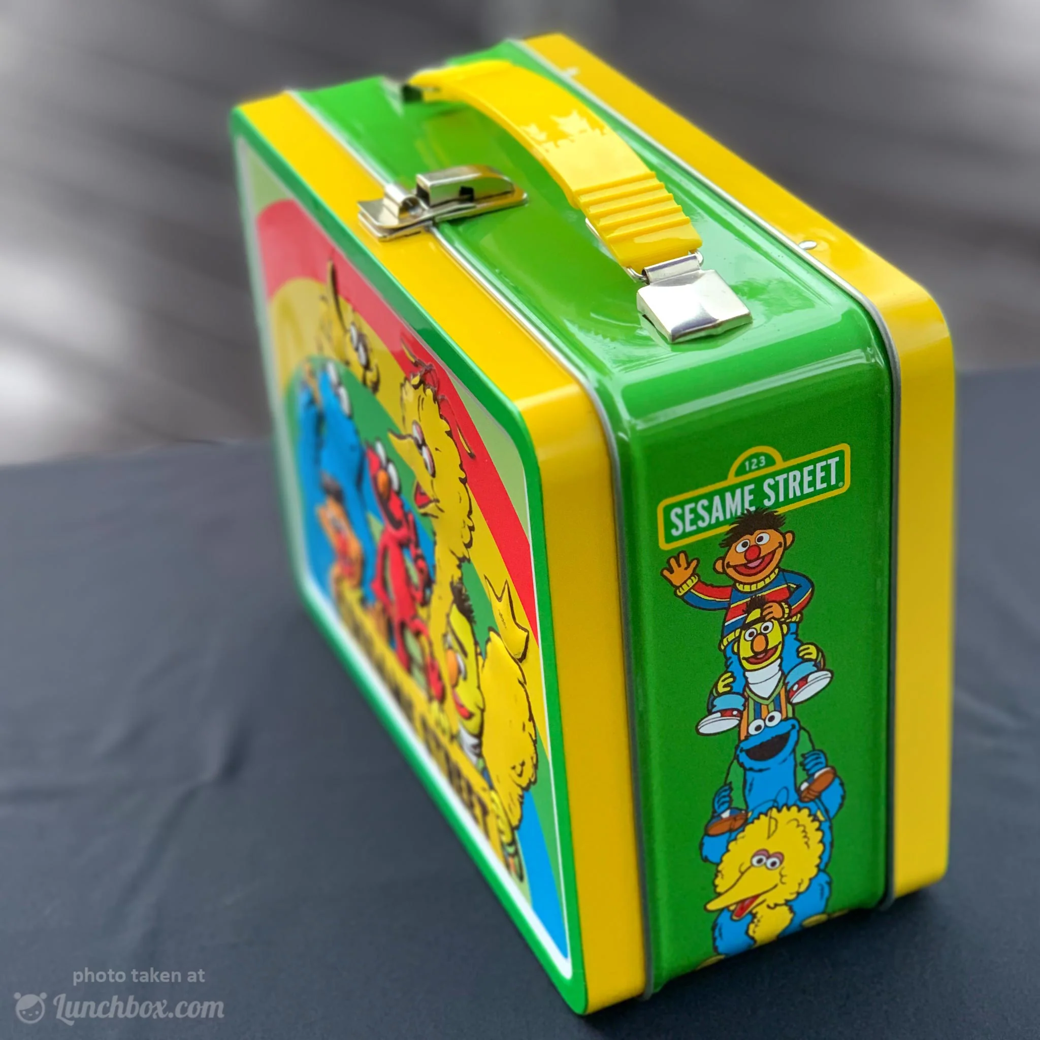 Sesame Street Metal Lunch Box - Image 5