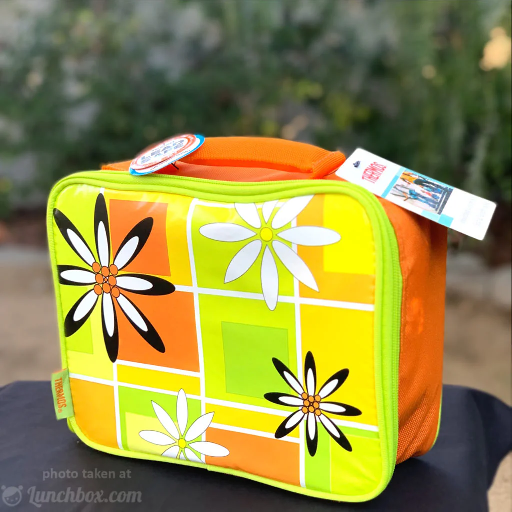 Yellow Daisies Lunchbox - Image 3