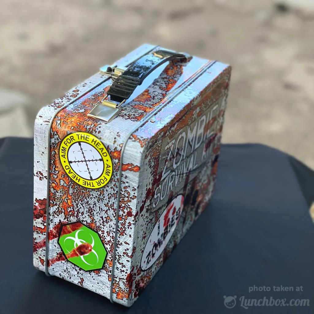 Zombie Survival Kit Lunch Box - Image 4