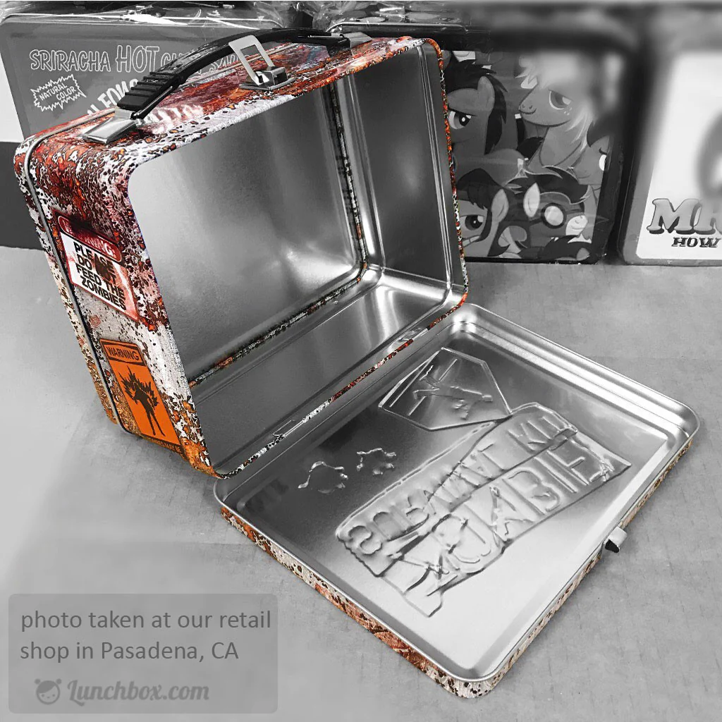 Zombie Survival Kit Lunch Box - Image 9